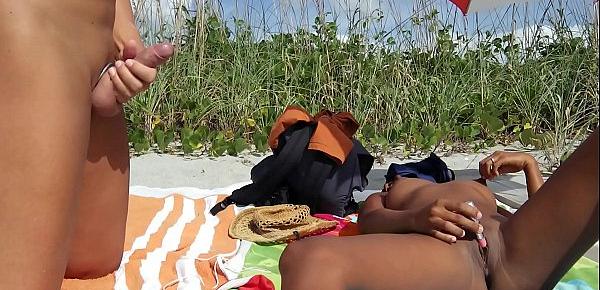  Public beach jerk off. Big cumshot on Aisanippie. Voyeurstyle.